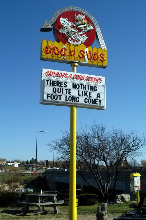 Dog n Suds (DogNSuds, Dog-N-Suds) - Summer 2003 Photo (newer photo)